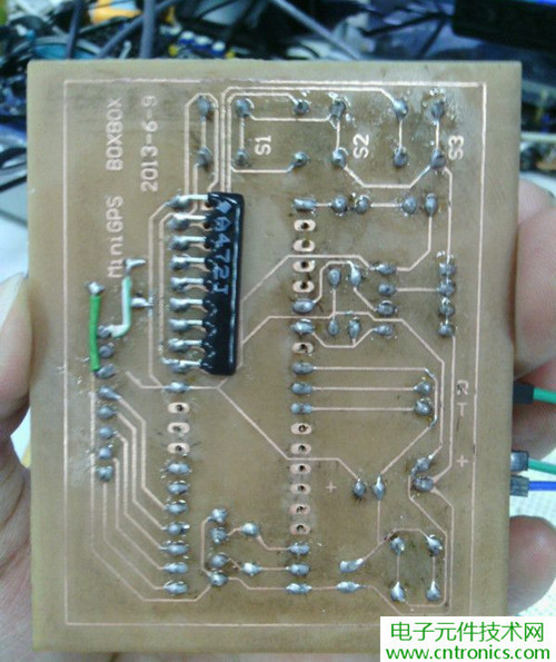 【DIY】工科牛人自制GPS接收機