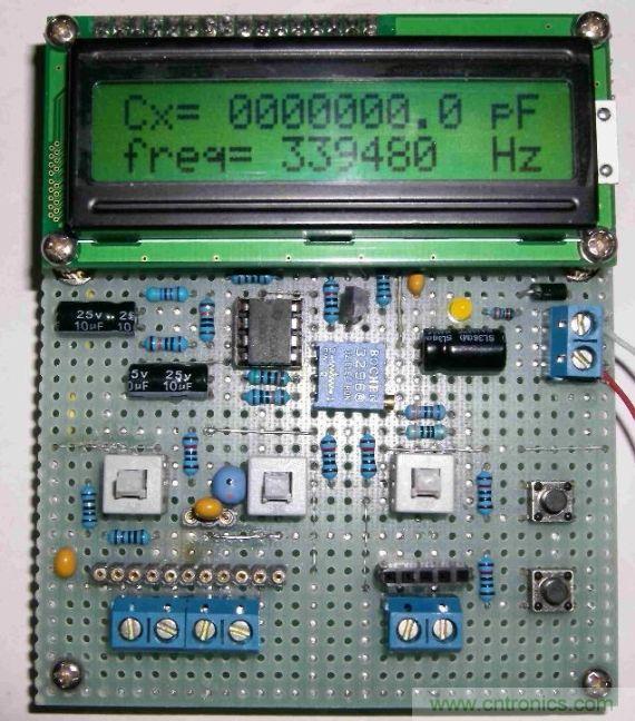 DIY集電容、電感和頻率為一體的測(cè)量?jī)x器