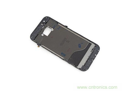 牛人強(qiáng)拆！新HTC One(M8)真機(jī)精密做工難修理