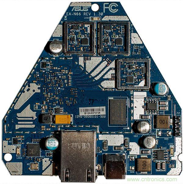 圖2：PCB為藍(lán)色的v1.3版本。